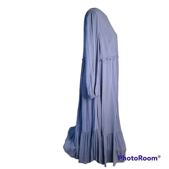 NWT Charles Henry Size Medium Gray Bohemian Ruffled Flowy Maxi Dress Neutral - Picture 6 of 12